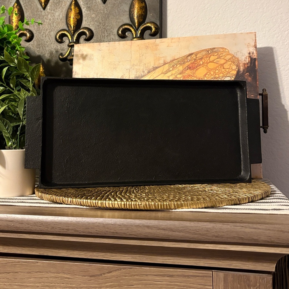 🆕BHG Black Cast Iron Decorative Tray
